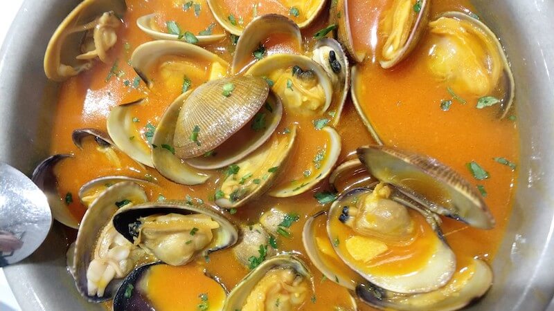 Seasheels served in a dish